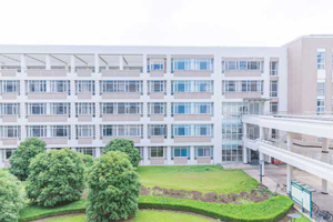 I(y)g(sh)WԺ˽WԺ(lin)B(yng)