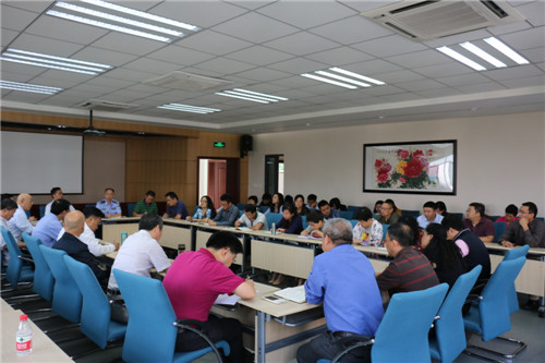 四川外國(guó)語(yǔ)大學(xué)召開(kāi)安全穩(wěn)定工作會(huì)