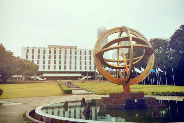 ӱI(y)g(sh)W(xu)ԺF˄(w)I(y)