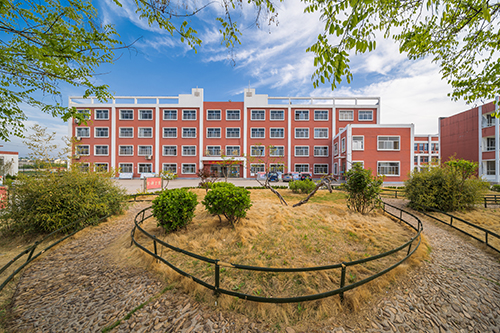 非京籍上國際高中