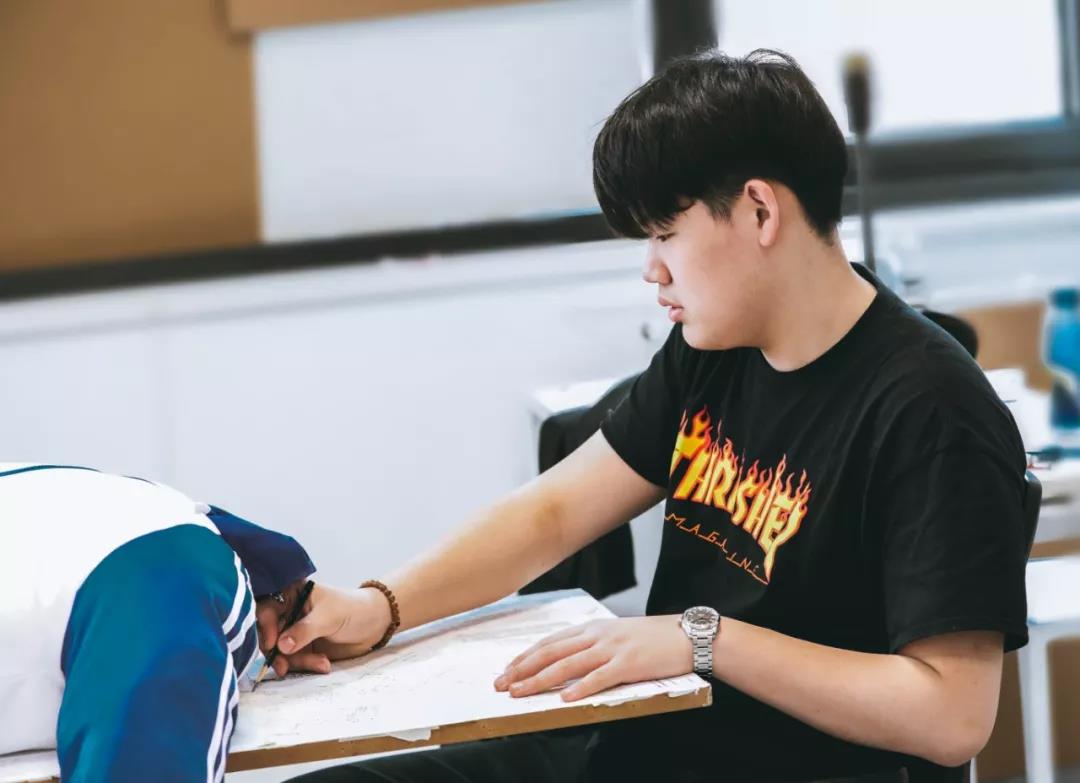 凱文國際藝術(shù)班