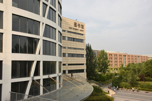 中國(guó)石油大學(xué)(華東)學(xué)費(fèi)每年多少錢