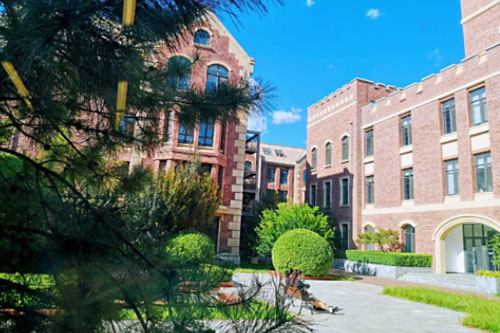 黑利伯瑞國際學校