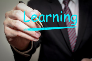 高級研修班報(bào)名需要參加考試嗎?