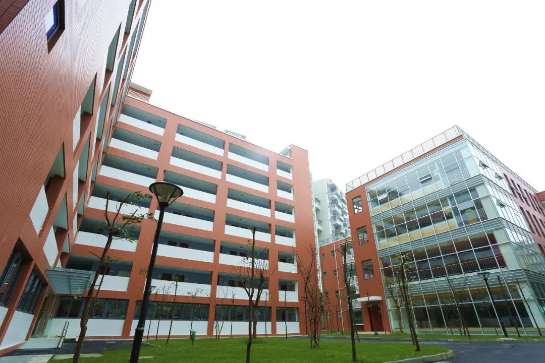 四川國際學(xué)校