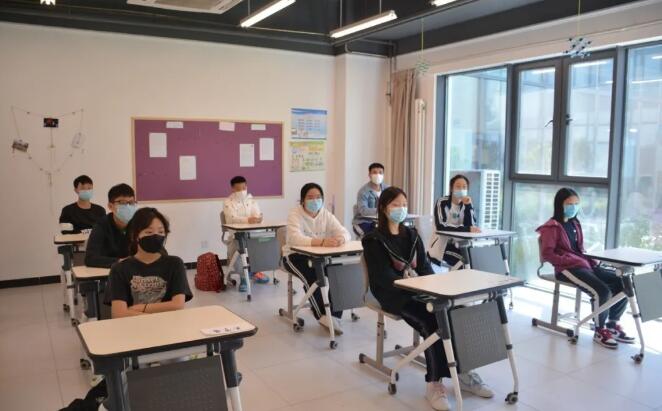 北京四中國際課程佳蓮校區(qū)