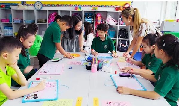 青苗國(guó)際學(xué)校