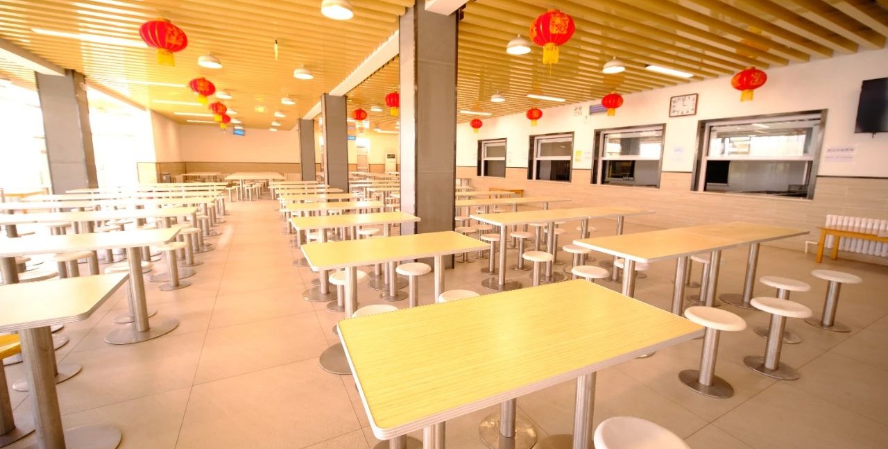 北京私立樹人學(xué)校食堂