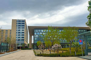 清華附中稻香湖學(xué)校