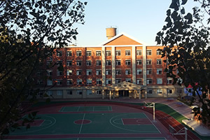 北京新橋外國語高中學(xué)校