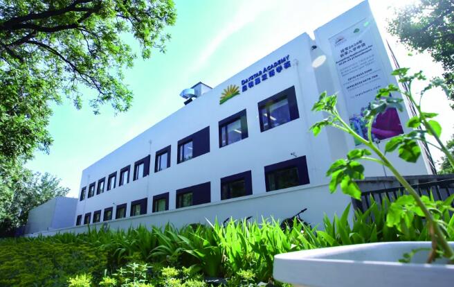 啟明星雙語學(xué)校