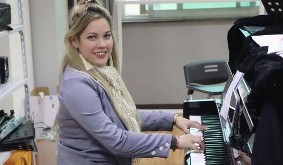 力邁中美國(guó)際學(xué)校