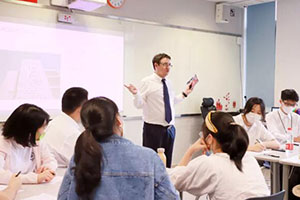 北京樂(lè)成國(guó)際學(xué)校