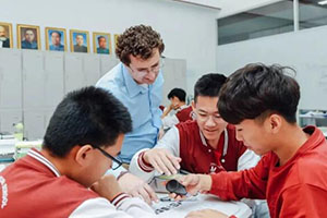 北京王府學(xué)校