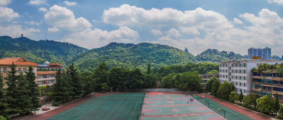 h߿200ʲôW(xu)У