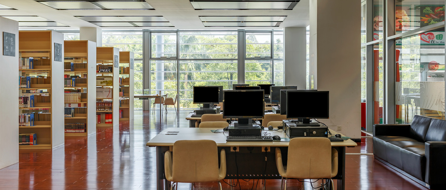 高考落榜生在陜西上大學需要多少錢?