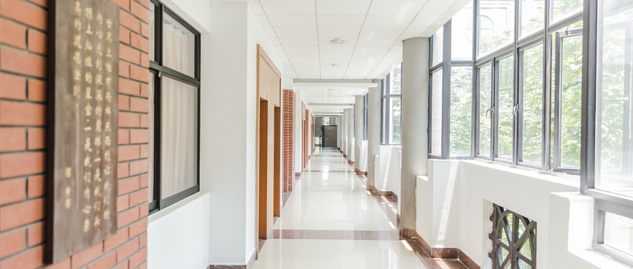 高考落榜生在江西上大學需要多少錢?