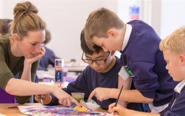 耀華國際教育學(xué)校北京亦莊校區(qū)