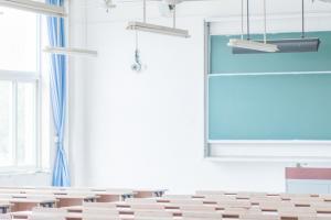 2025年西安外國語大學國際學院春招計劃