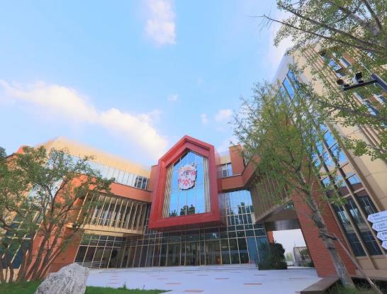 北京德閎學(xué)校