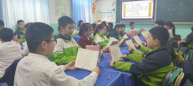 華油榮德小學(xué)活動(dòng)