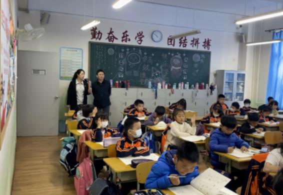 內蒙古師范大學深入北京市朝陽區(qū)博雅學校進行訪企拓崗交流