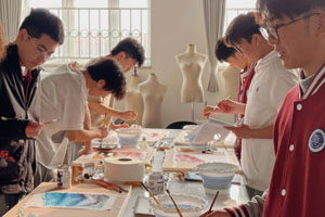 北京新府學(xué)外國(guó)語(yǔ)學(xué)校(國(guó)內(nèi)班)口碑怎么樣？師資力量如何？