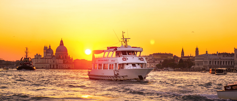 國際郵輪乘務管理專業(yè)對女生的要求是什么?