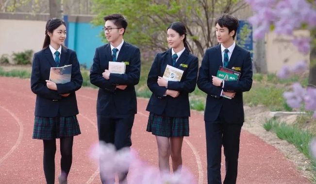 北京市新英才學(xué)校(國(guó)內(nèi)班)英才書(shū)院獎(jiǎng)學(xué)金政策發(fā)布！