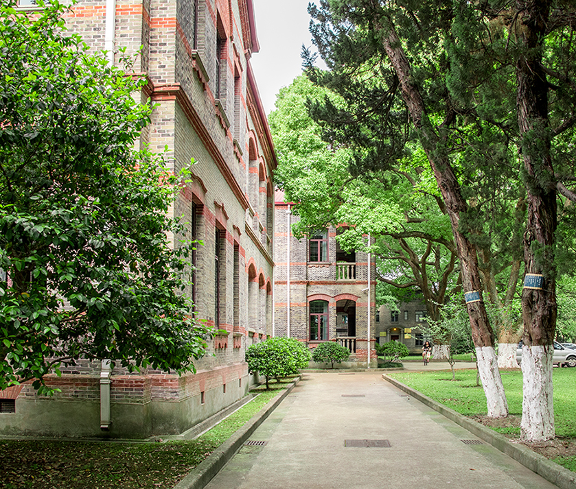 ؑcAŮI(y)еȌI(y)WУI(y)C