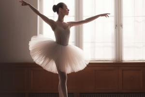 ŮW(xu)赸݌I(y)͘I(y)ǰô