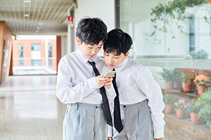 北京市私立匯佳學(xué)校師資水平好不好？學(xué)費一年多少錢？