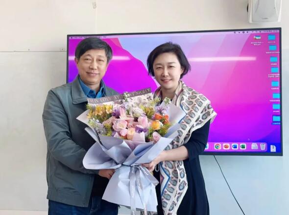 青苗學(xué)校數(shù)理探索營(yíng)