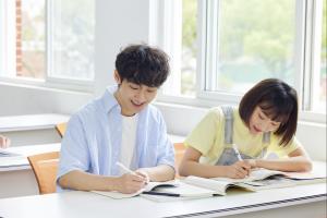 շ(w)I(y)󌣌W(xu)УЩ