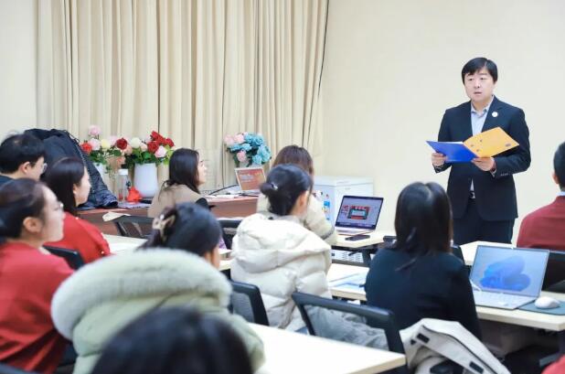 北京新府學(xué)外國(guó)語(yǔ)學(xué)校開學(xué)