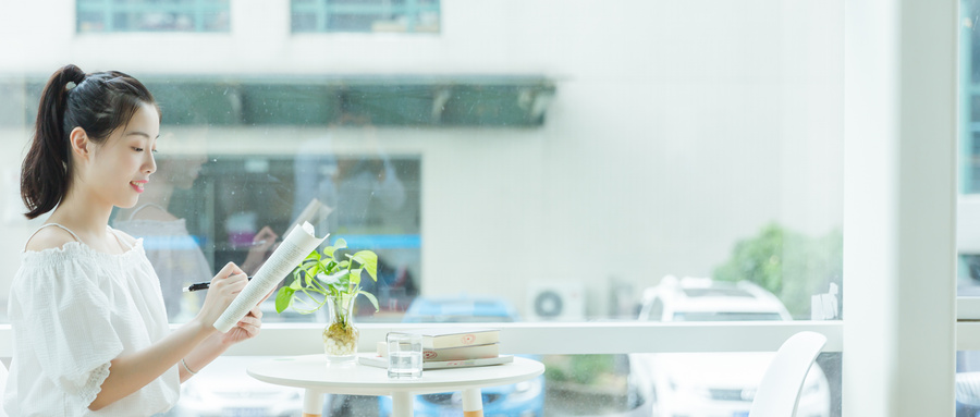 女生學(xué)音樂學(xué)專業(yè)好嗎?