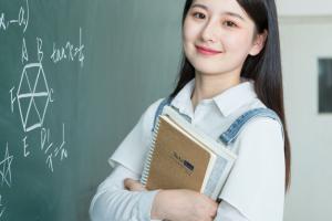 ӱh(hun)õĆЌWУЩ