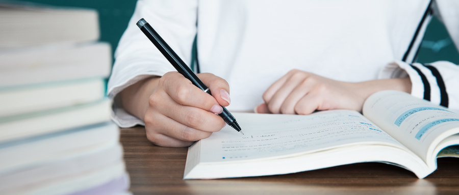 (dng)O(sh)Ӌ(j)I(y)ƌW(xu)У