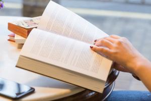 2025年高考多少分能上大連海事大學(xué)繼續(xù)教育學(xué)院？