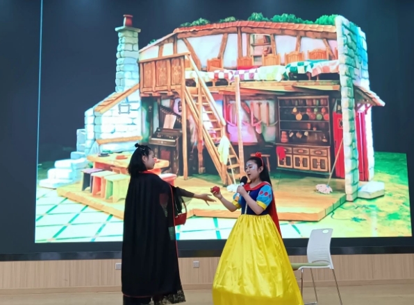 北京市忠德學校英語風采表演劇照