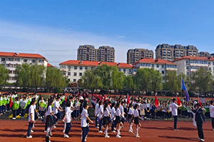 2024年華油榮德小學開展第五屆春季趣味運動會！