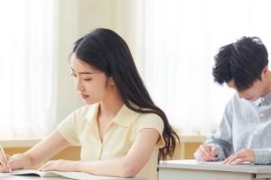 2024年最新播音與主持藝術(shù)專業(yè)大學排名