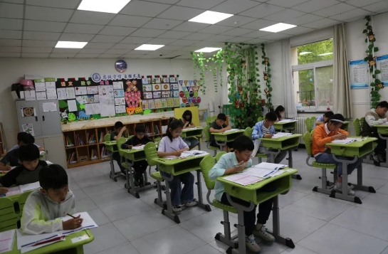 ҵW(xu)У(gu)HСиԇ