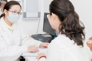 o(h)팣I(y)ͿǻI(y)Ă