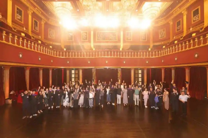 清華志清中學(xué)國際部錄取喜報