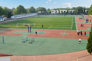 北京市君誼中學(xué)喜獲“北京市綠色學(xué)校創(chuàng)建達(dá)標(biāo)校”殊榮！