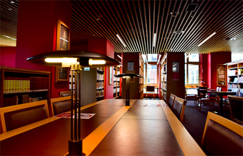 鼎石硬件設(shè)施