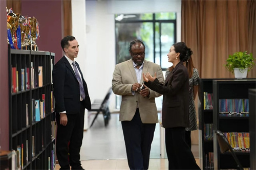 康奈爾大學對話北京諾維學院