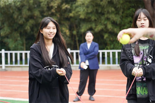 北京東方紅學(xué)校明德學(xué)院運(yùn)動(dòng)會(huì)g