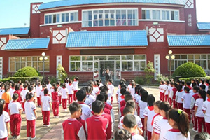 北京市豐臺區(qū)新北賦學(xué)校小學(xué)段開展教學(xué)區(qū)消防疏散演練活動！